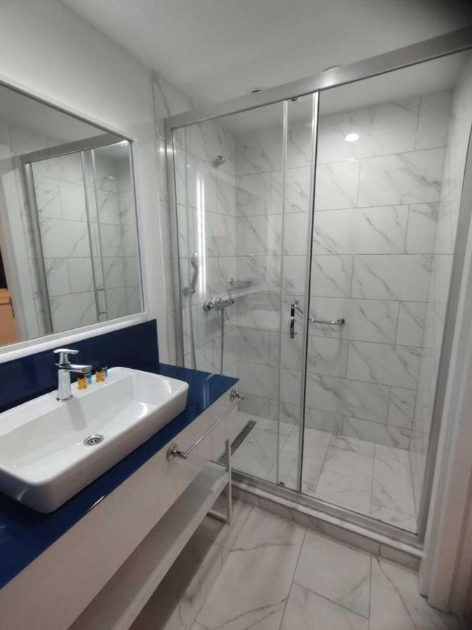 Luxe Apartment Batumi Sea Front Exterior photo